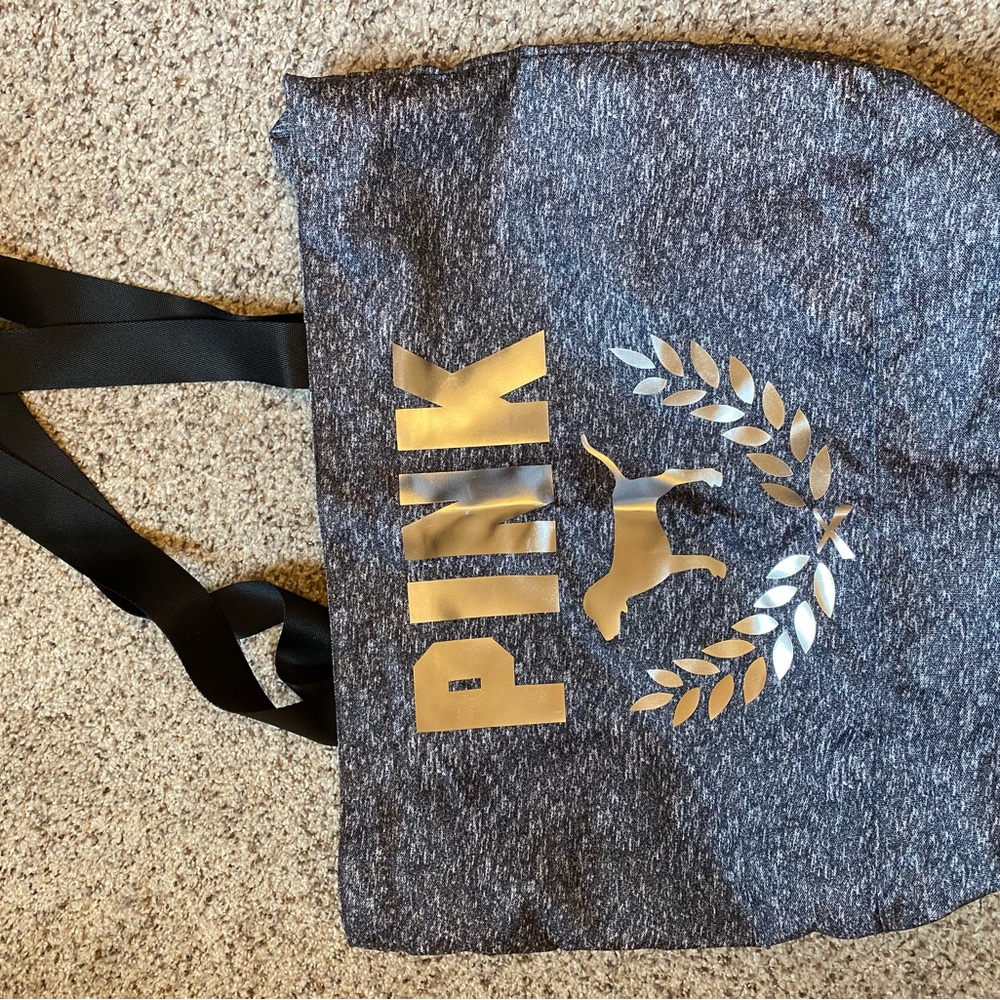 Victoria Secret pink tote bag, like new. Charcoal with zipper/ inner pocket
